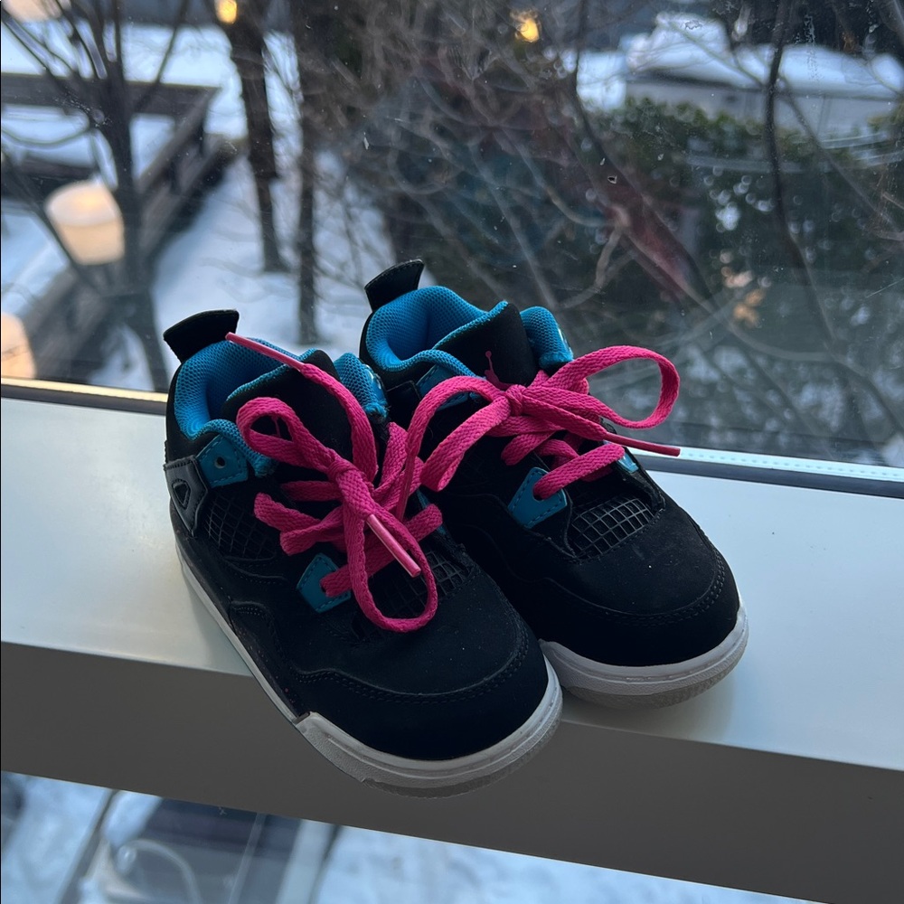 NWOT Toddler’s Jordan 4 Retro